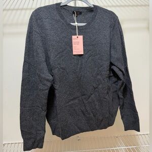Quince Mongolian Cashmere Crewneck Charcoal Sweater